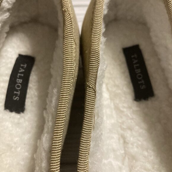 TALBOTS COZY SUEDE BALLET SLIPPERS TANISH GOLD IN COLOR SIZE 9M - Picture 2 of 9